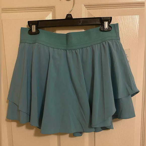 Lululemon Court Rival High-Rise Skirt
Tidal Teal size 10 NWT - Picture 7 of 10
